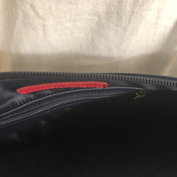 Purse - Picture 3 of 3